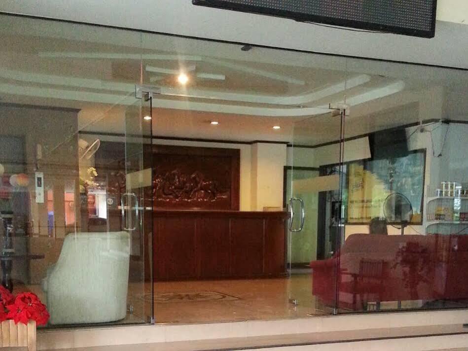 Bp Grand Hotel Chiang Mai Exterior foto