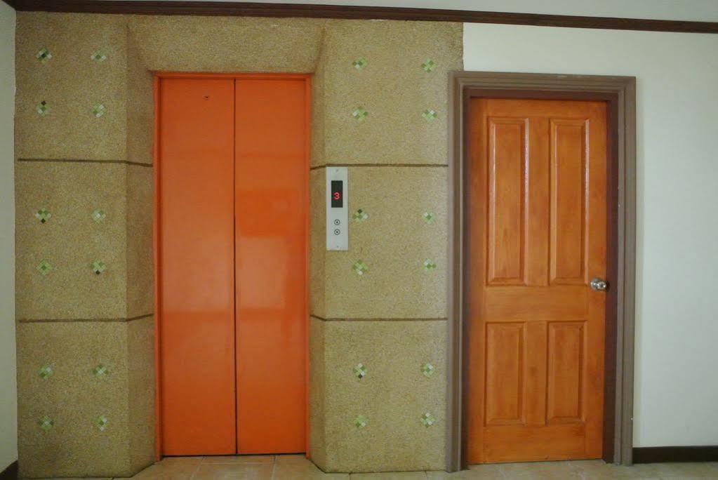Bp Grand Hotel Chiang Mai Exterior foto